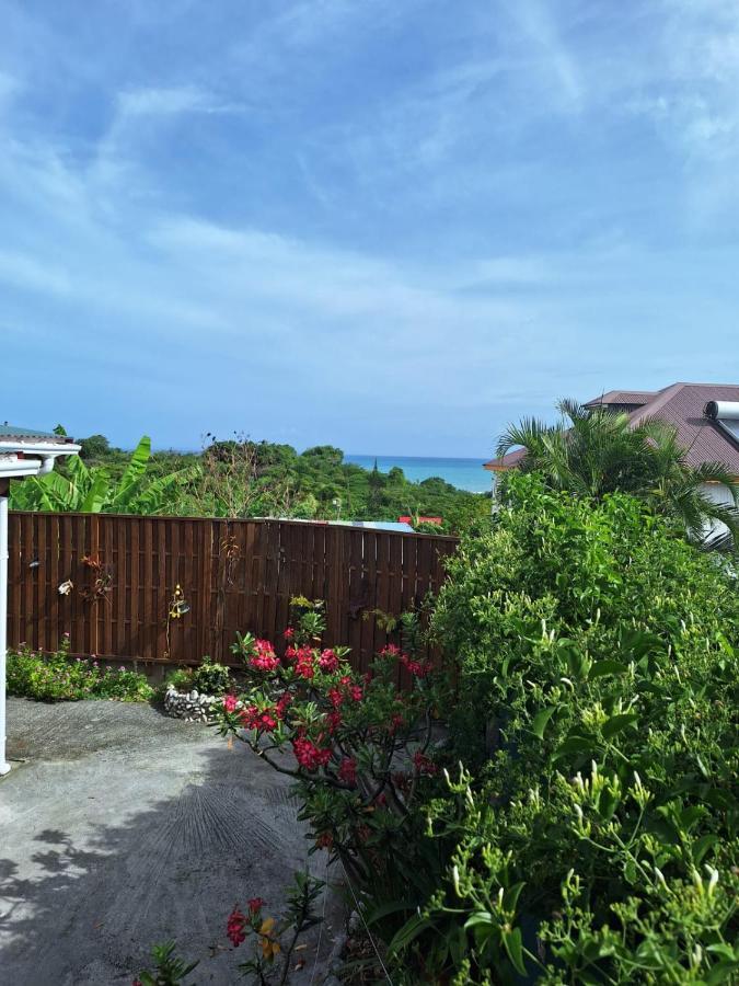 Couleurs Caraibes - Plage Et Tranquillite Sainte-Anne  Luaran gambar